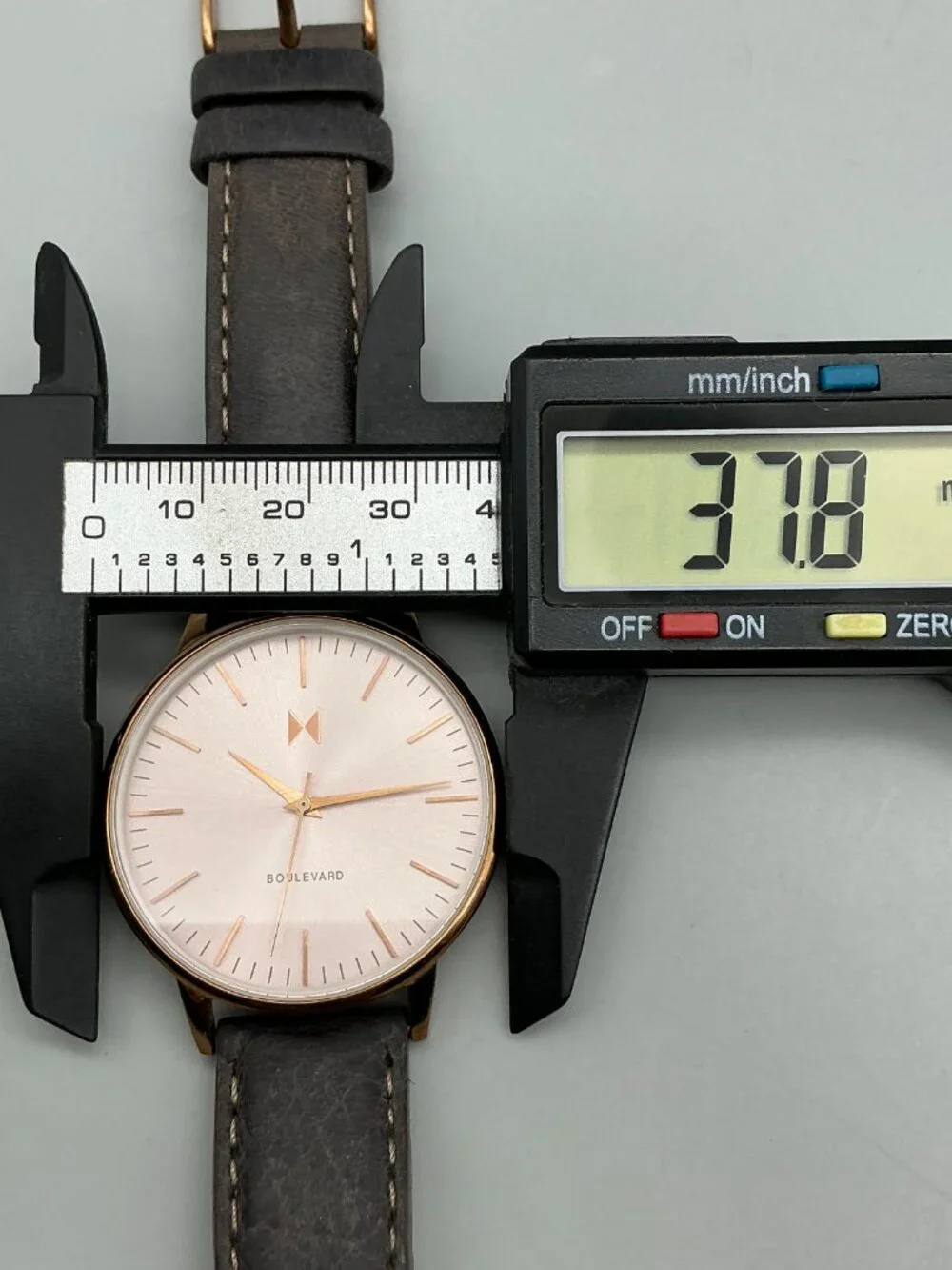 MVMT Boulevard Santa Monica Womens Watch 38mm Rose Gold Tone Leather New Battery